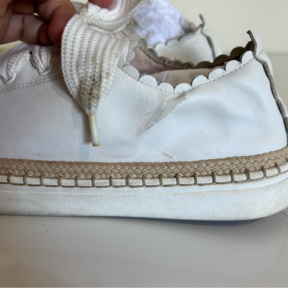 Kate Spade White Leather Scalloped Sneakers size 9 - Picture 4 of 6